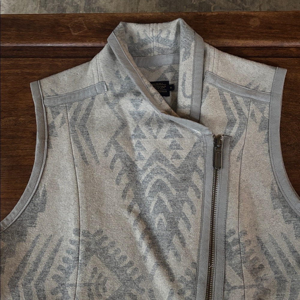 Pendleton Gray Diamond Pattern Vest - image 1